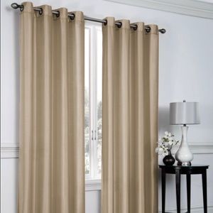 ☀️Shimmery beige curtains☀️